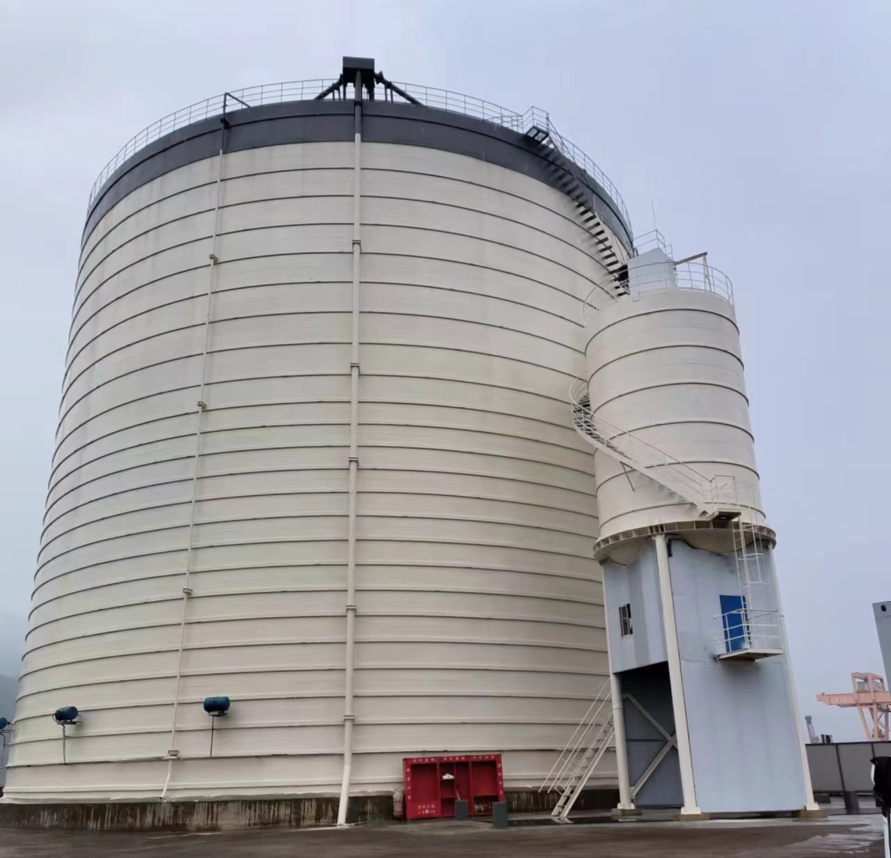 海丰10万吨水泥钢板库